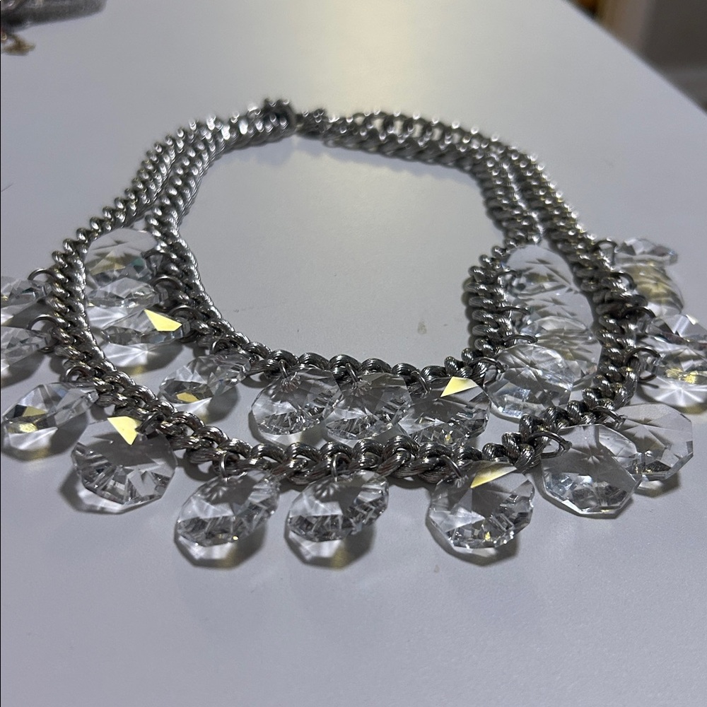 Stella & Dot Layered Faceted Chunky Crystal Silver & Clear Necklace( rare)